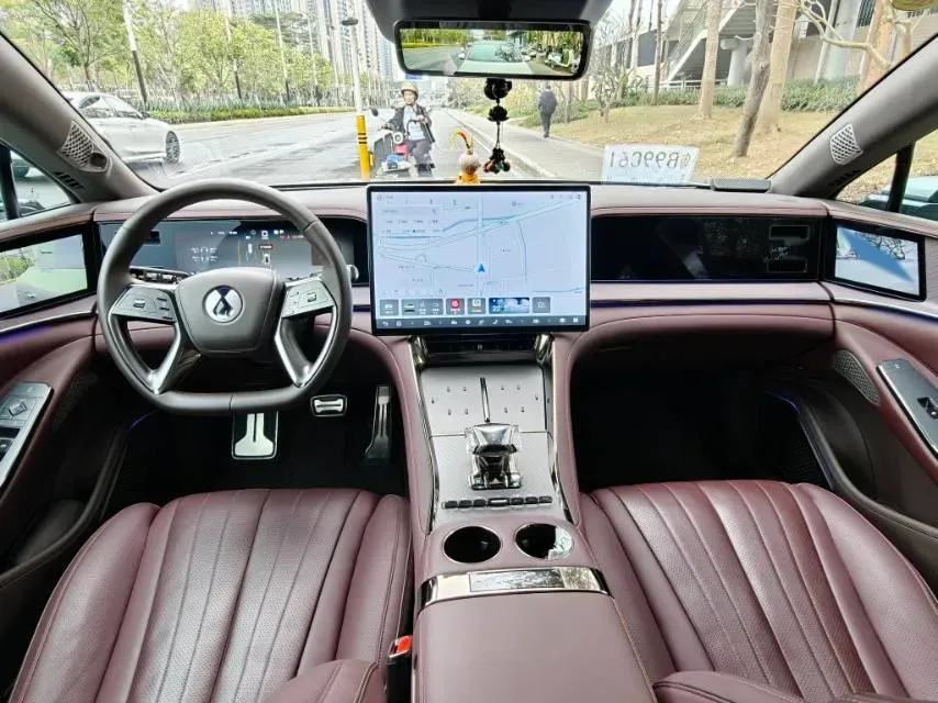 2024 Denza DenzaZ9GT 2.0T 207HP L4 E-CVT PHEV 38.5KWH,autocango,china used car exporter,china ev exporter,chinese used car exporter,chinese used ev exporter