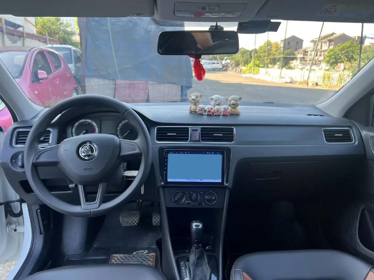 2019 Skoda Rapid Spaceback 1.5L 110HP L4 6AT,autocango,china used car exporter,china ev exporter,chinese used car exporter,chinese used ev exporter