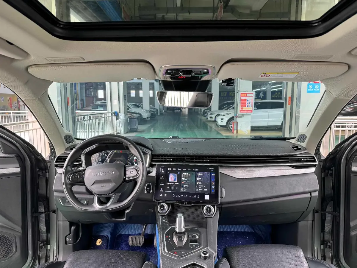 2021 LYNK&CO 01 2.0T 218HP L4 8AT,autocango,china used car exporter,china ev exporter,chinese used car exporter,chinese used ev exporter