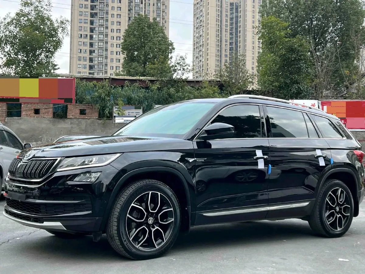 2017 Skoda Kodiak 2.0T 220HP L4 7DCT,autocango,china used car exporter,china ev exporter,chinese used car exporter,chinese used ev exporter