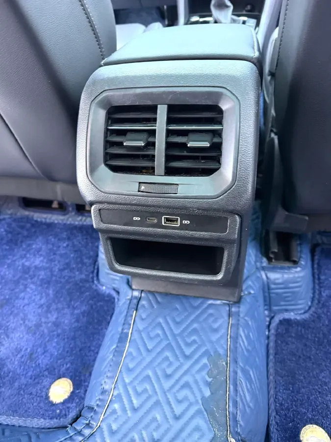 2021 Volkswagen Tharu 1.4T 150HP L4 7DCT,autocango,china used car exporter,china ev exporter,chinese used car exporter,chinese used ev exporter