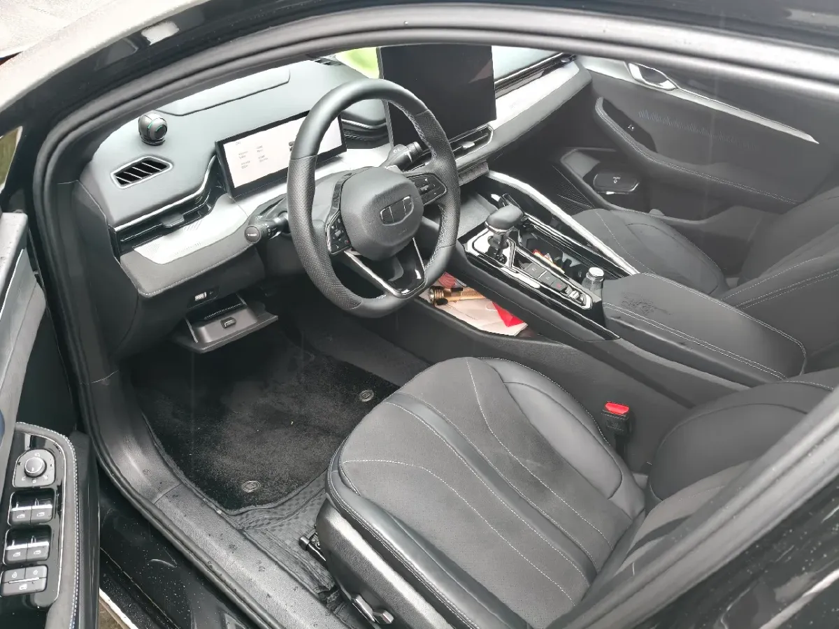 2025 Geely Preface 2.0T 238HP L4 8AT,autocango,china used car exporter,china ev exporter,chinese used car exporter,chinese used ev exporter