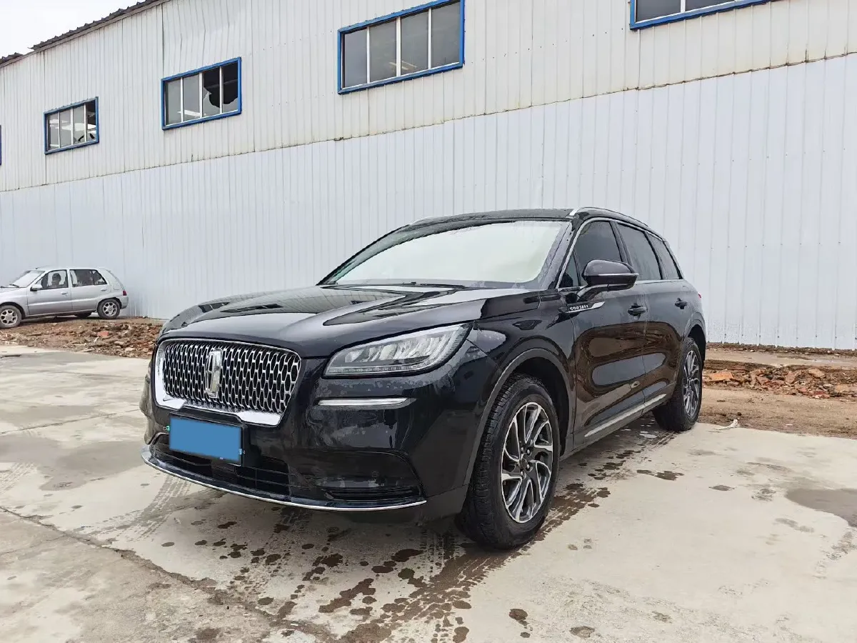 2022 Lincoln Corsair 2.0T 245HP L4 8AT,autocango,china used car exporter,china ev exporter,chinese used car exporter,chinese used ev exporter