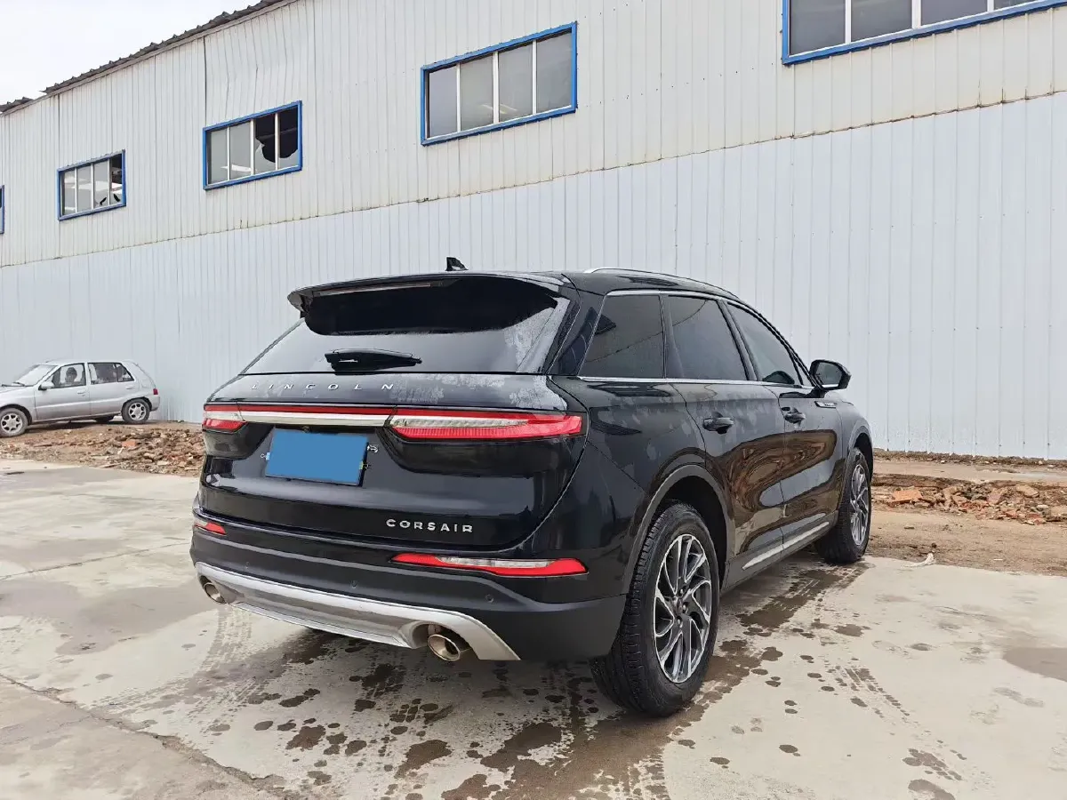 2022 Lincoln Corsair 2.0T 245HP L4 8AT,autocango,china used car exporter,china ev exporter,chinese used car exporter,chinese used ev exporter