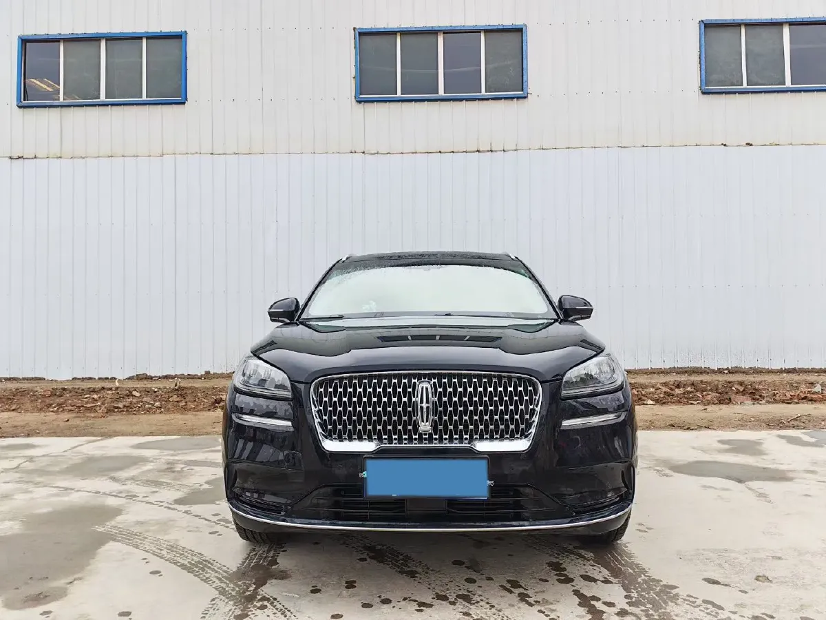 2022 Lincoln Corsair 2.0T 245HP L4 8AT,autocango,china used car exporter,china ev exporter,chinese used car exporter,chinese used ev exporter