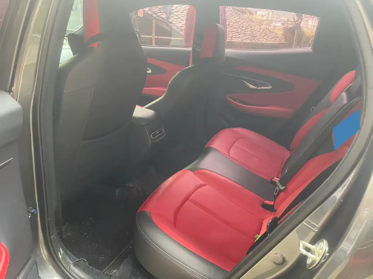 2020 ChangAn UNI-T 1.5T 180HP L4 7DCT,autocango,china used car exporter,china ev exporter,chinese used car exporter,chinese used ev exporter