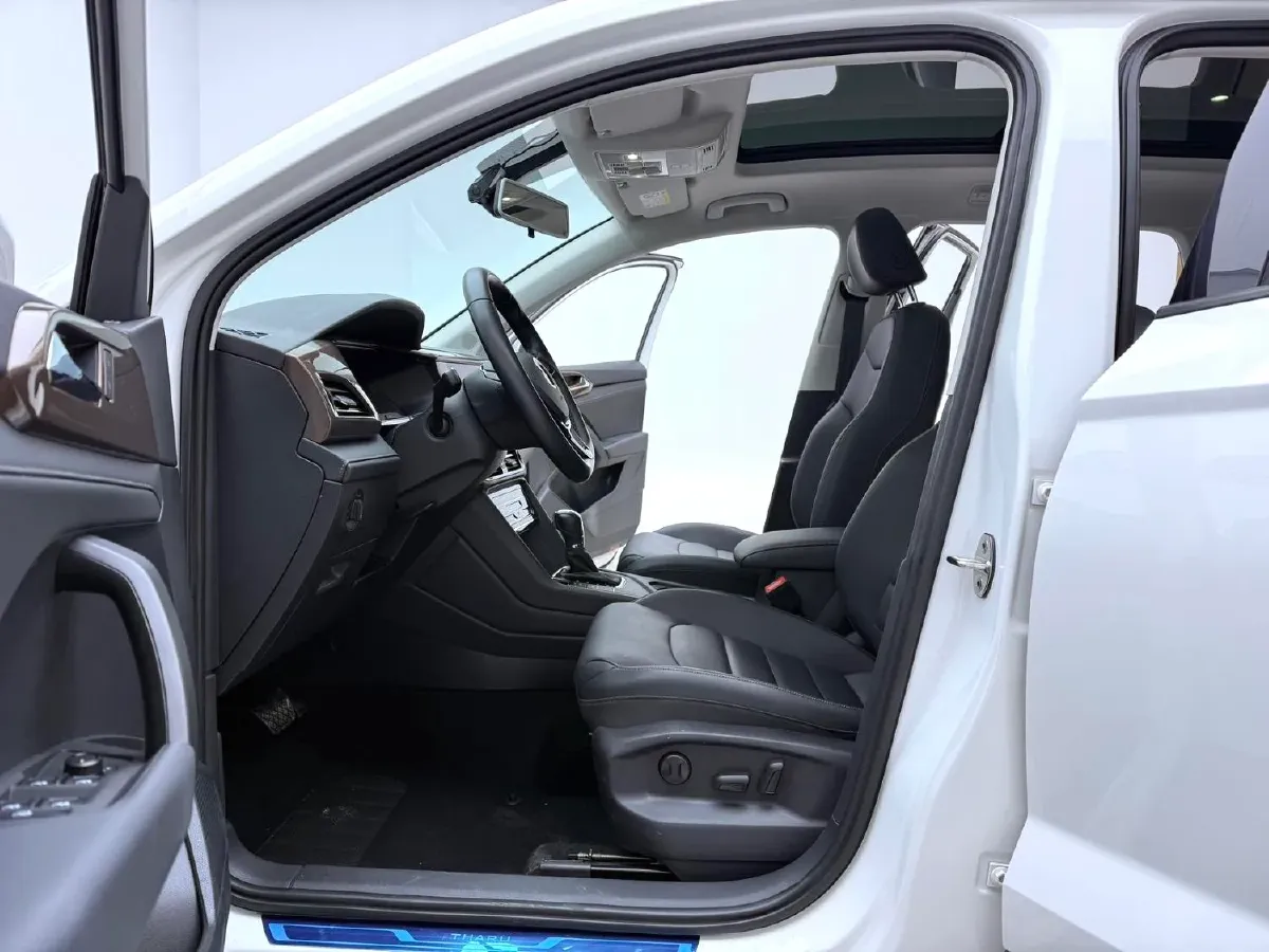 2021 Volkswagen Tharu 1.4T 150HP L4 7DCT,autocango,china used car exporter,china ev exporter,chinese used car exporter,chinese used ev exporter