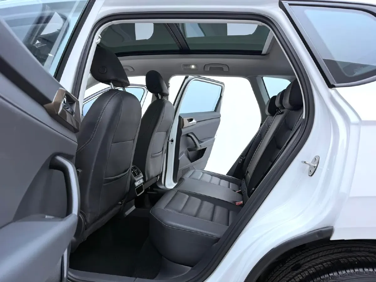 2021 Volkswagen Tharu 1.4T 150HP L4 7DCT,autocango,china used car exporter,china ev exporter,chinese used car exporter,chinese used ev exporter