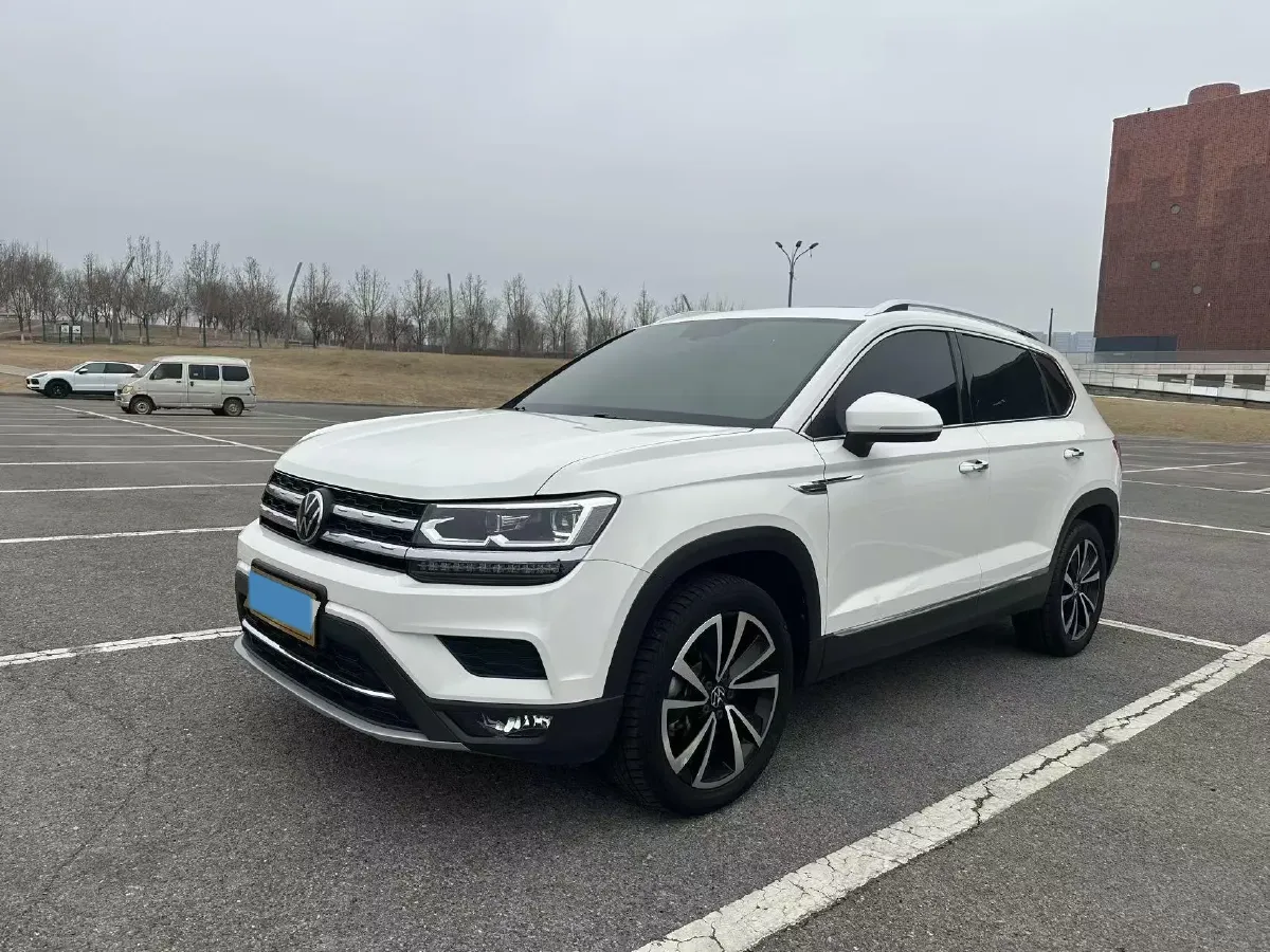 2021 Volkswagen Tharu 2.0T 186HP L4 7DCT,autocango,china used car exporter,china ev exporter,chinese used car exporter,chinese used ev exporter