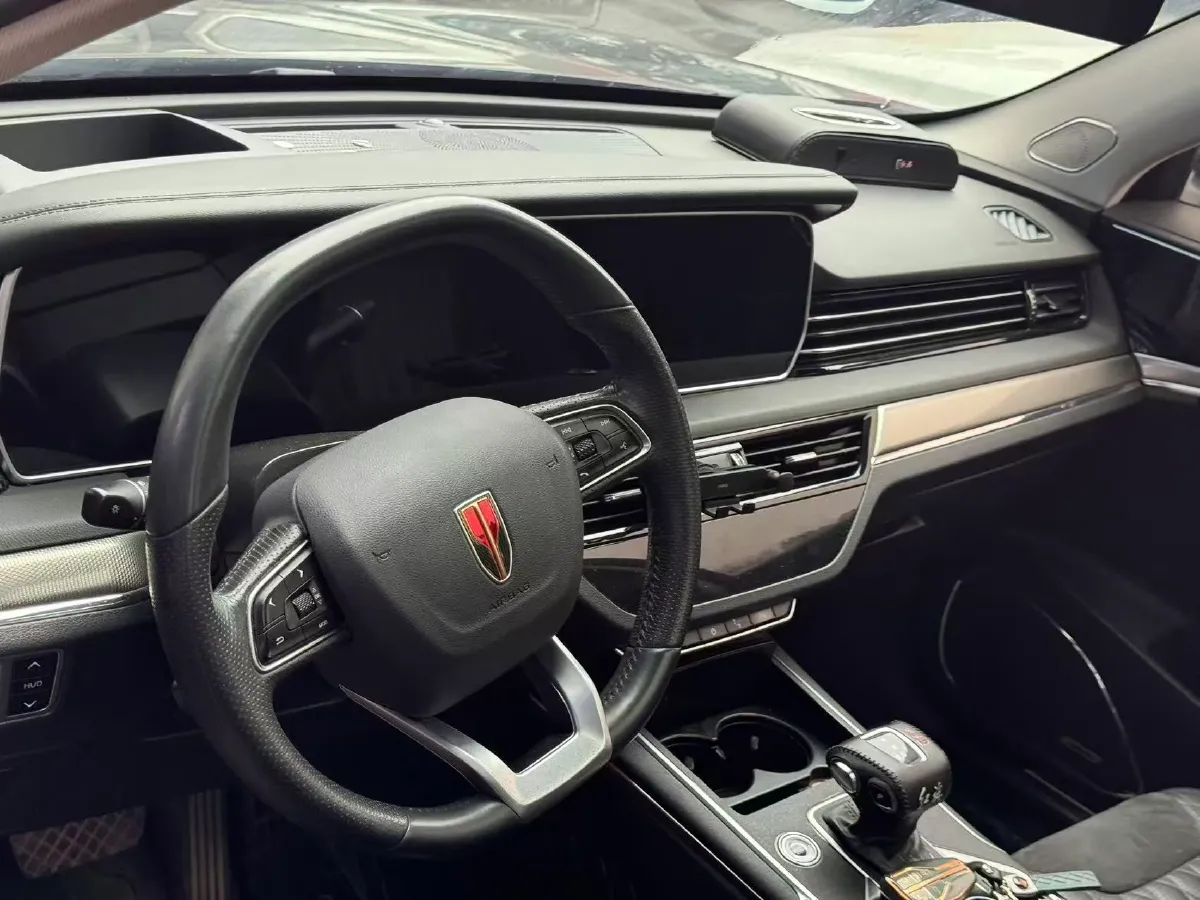 2022 HongQi HS5 2.0T 224HP L4 6AT,autocango,china used car exporter,china ev exporter,chinese used car exporter,chinese used ev exporter