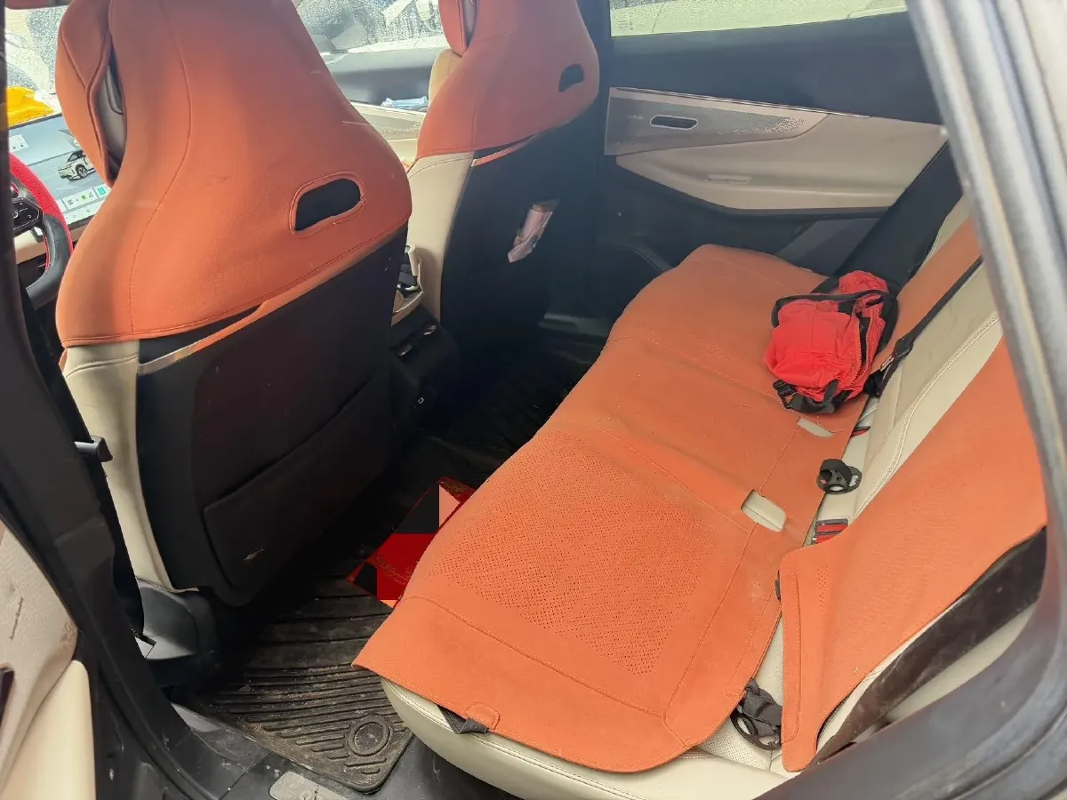 2023 LYNK&CO 08 EM-P 1.5T 163HP L4 3DHT PHEV 39.6KWH,autocango,china used car exporter,china ev exporter,chinese used car exporter,chinese used ev exporter