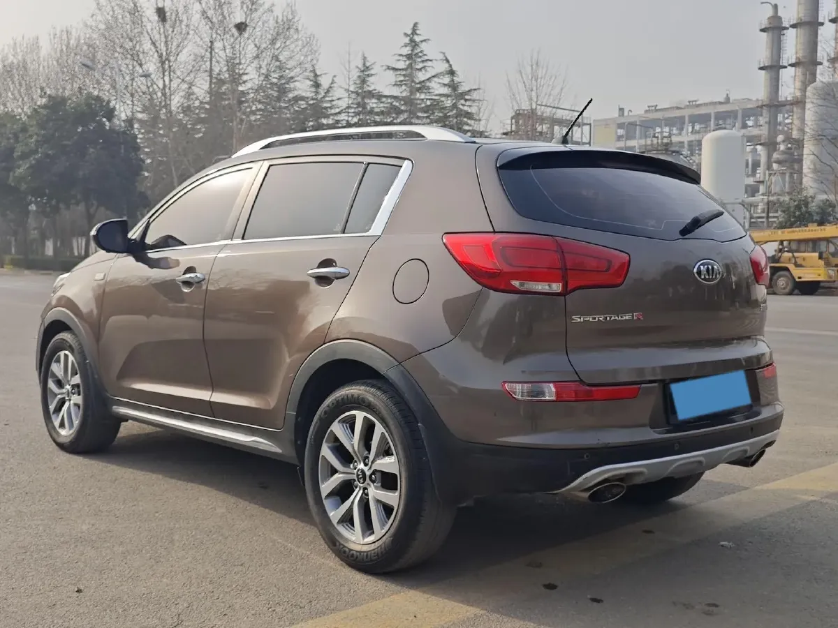 2016 Kia Sportage R 2.0L 165HP L4 6AT,autocango,china used car exporter,china ev exporter,chinese used car exporter,chinese used ev exporter