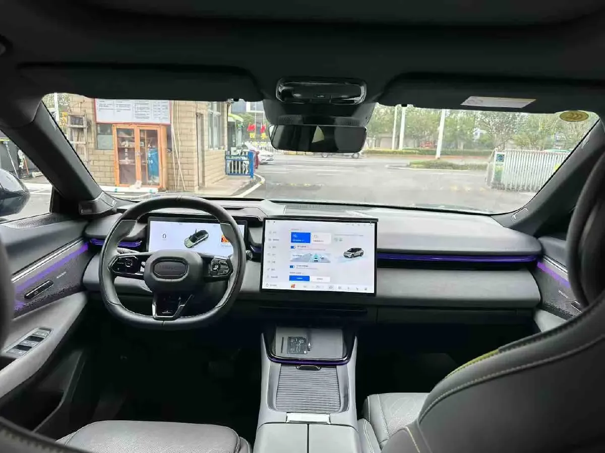 2025 LYNK&CO 08 EM-P 1.5T 163HP L4 3DHT PHEV 39.6KWH,autocango,china used car exporter,china ev exporter,chinese used car exporter,chinese used ev exporter