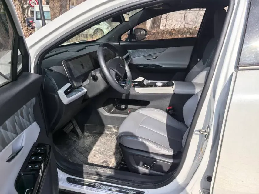 2023 ChangAn UNI-T 1.5T 188HP L4 7DCT,autocango,china used car exporter,china ev exporter,chinese used car exporter,chinese used ev exporter