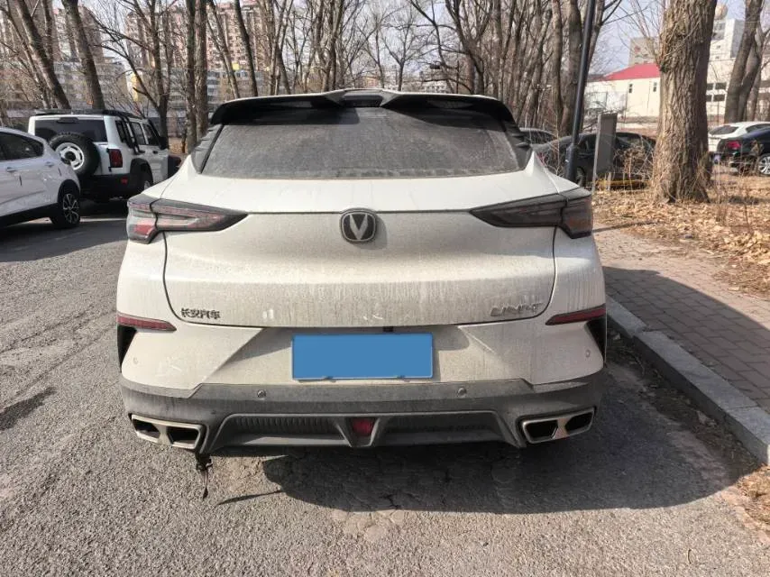 2023 ChangAn UNI-T 1.5T 188HP L4 7DCT,autocango,china used car exporter,china ev exporter,chinese used car exporter,chinese used ev exporter