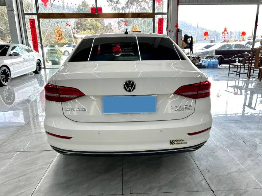2021 Volkswagen Lavida 1.4T 150HP L4 7DCT,autocango,china used car exporter,china ev exporter,chinese used car exporter,chinese used ev exporter