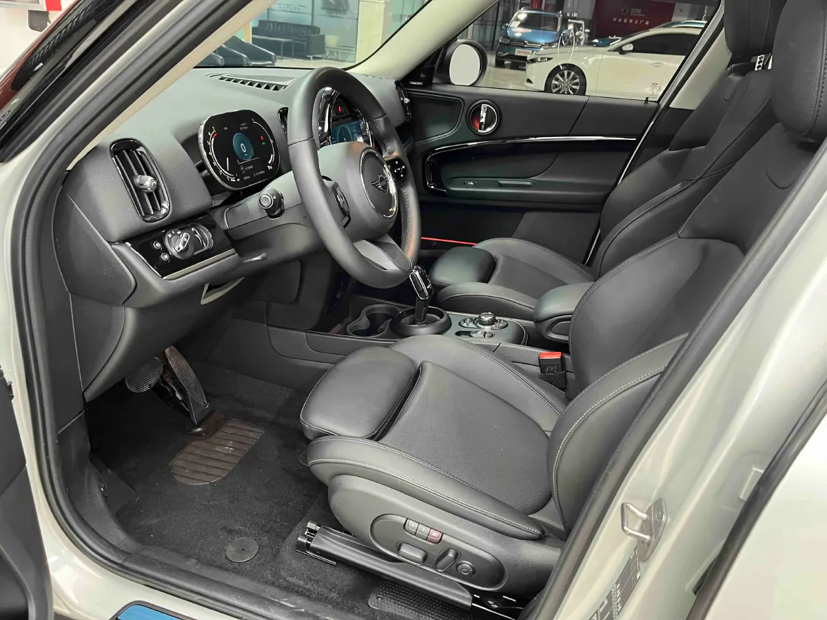 2023 MINI COUNTRYMAN 1.5T 136HP L3 7DCT,autocango,china used car exporter,china ev exporter,chinese used car exporter,chinese used ev exporter