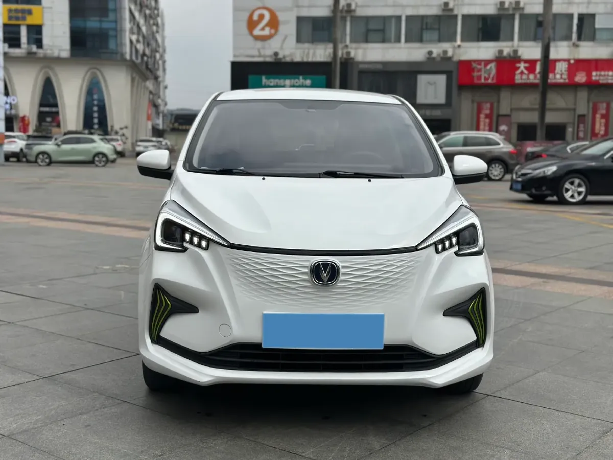 2020 ChangAn BenBen E-Star BEV 32.2KWH,autocango,china used car exporter,china ev exporter,chinese used car exporter,chinese used ev exporter