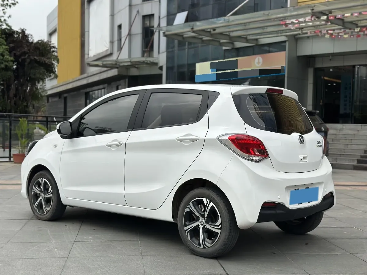 2020 ChangAn BenBen E-Star BEV 32.2KWH,autocango,china used car exporter,china ev exporter,chinese used car exporter,chinese used ev exporter