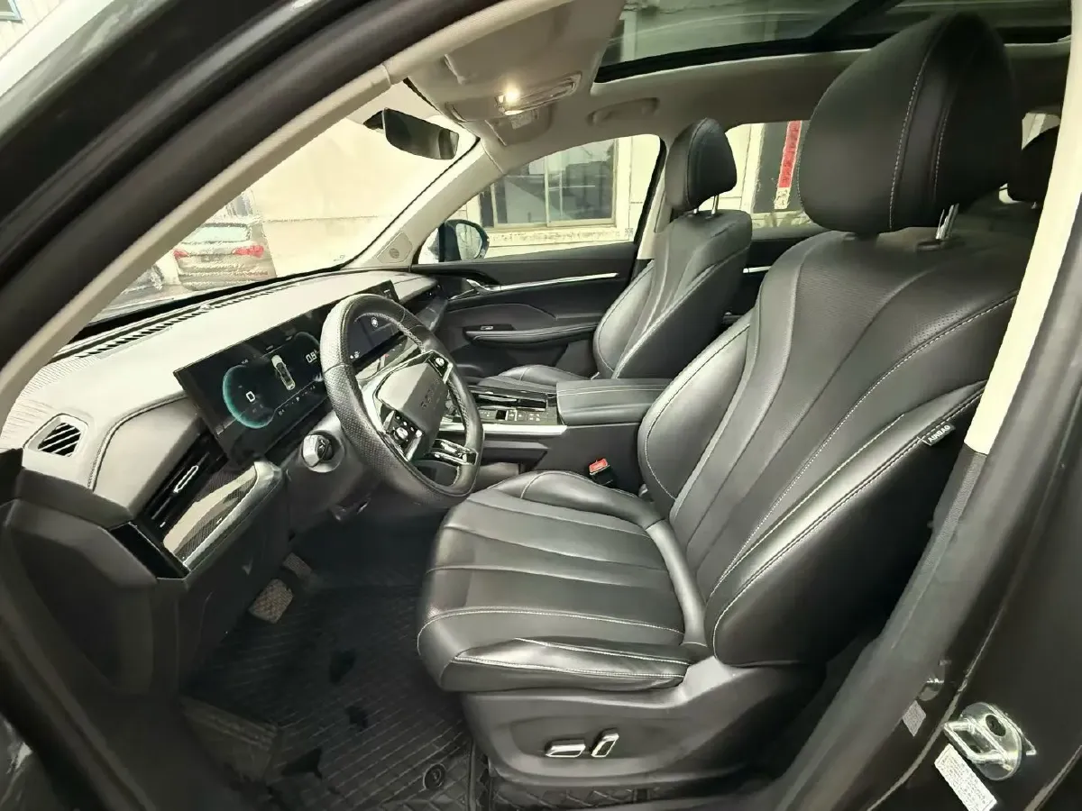 2022 Roewe RX5 MAX 1.5T 181HP L4 6AT,autocango,china used car exporter,china ev exporter,chinese used car exporter,chinese used ev exporter