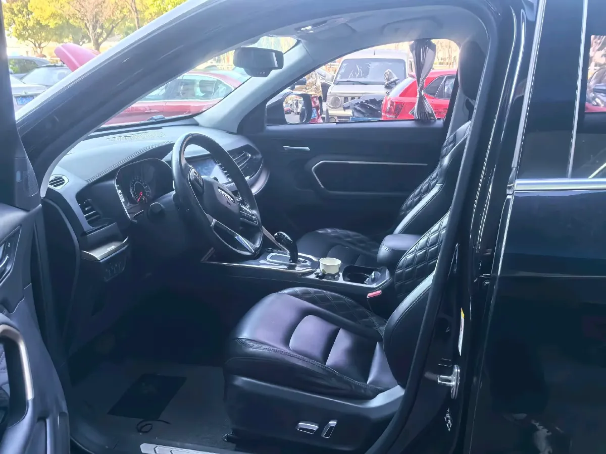 2021 Haval H6 1.5T 150HP L4 7DCT,autocango,china used car exporter,china ev exporter,chinese used car exporter,chinese used ev exporter