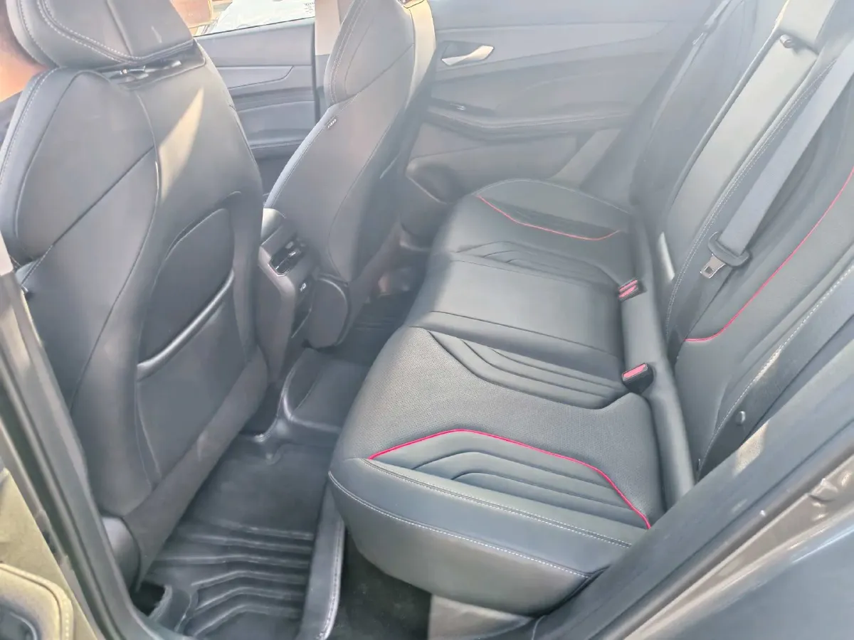 2024 Geely Binray 1.5T 181HP L4 7DCT,autocango,china used car exporter,china ev exporter,chinese used car exporter,chinese used ev exporter