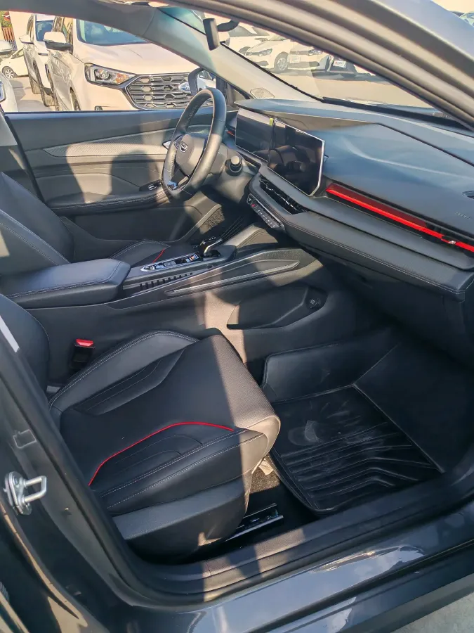 2024 Geely Binray 1.5T 181HP L4 7DCT,autocango,china used car exporter,china ev exporter,chinese used car exporter,chinese used ev exporter