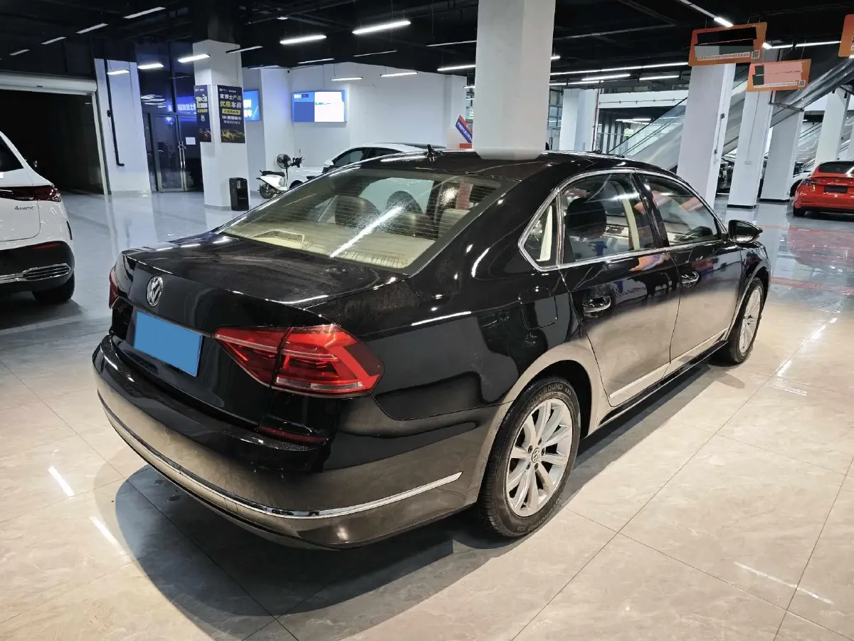 2017 Volkswagen Passat 1.4T 150HP L4 7DCT,autocango,china used car exporter,china ev exporter,chinese used car exporter,chinese used ev exporter