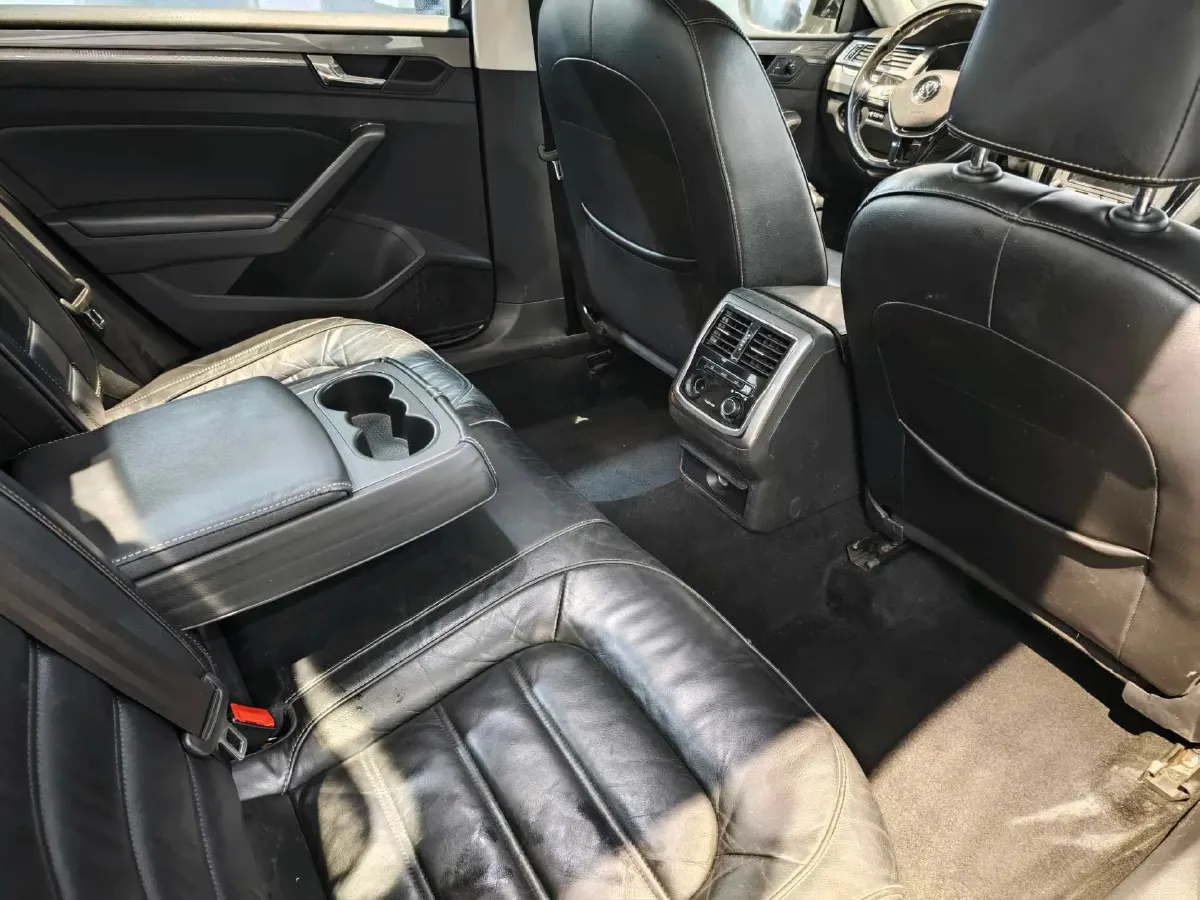 2017 Volkswagen Passat 1.4T 150HP L4 7DCT,autocango,china used car exporter,china ev exporter,chinese used car exporter,chinese used ev exporter