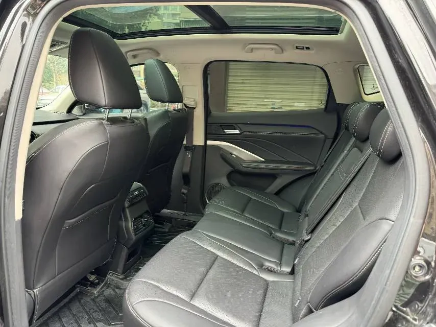 2018 WEY VV6 2.0T 197HP L4 7DCT,autocango,china used car exporter,china ev exporter,chinese used car exporter,chinese used ev exporter