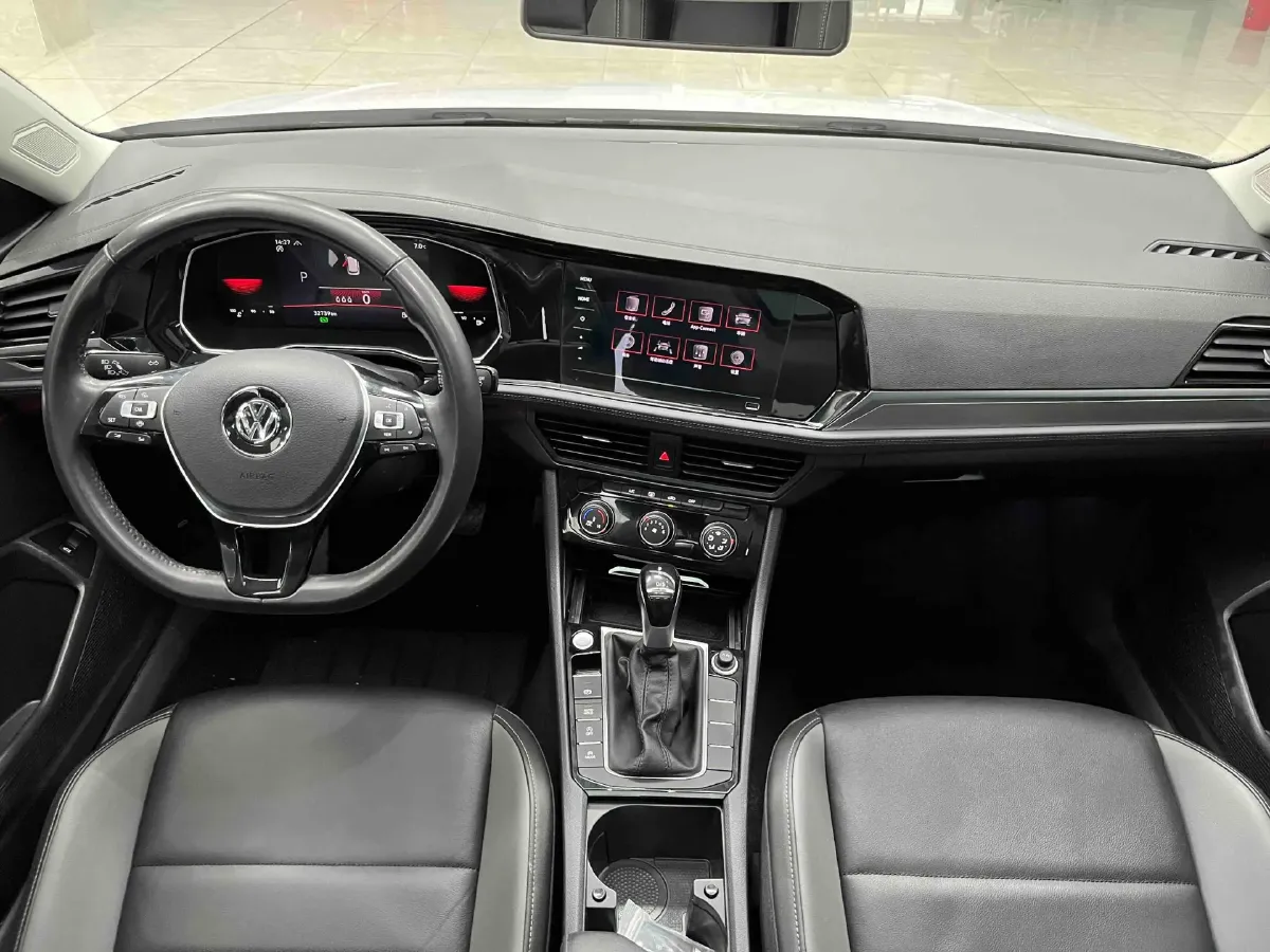 2021 Volkswagen Sagitar 1.4T 150HP L4 7DCT,autocango,china used car exporter,china ev exporter,chinese used car exporter,chinese used ev exporter