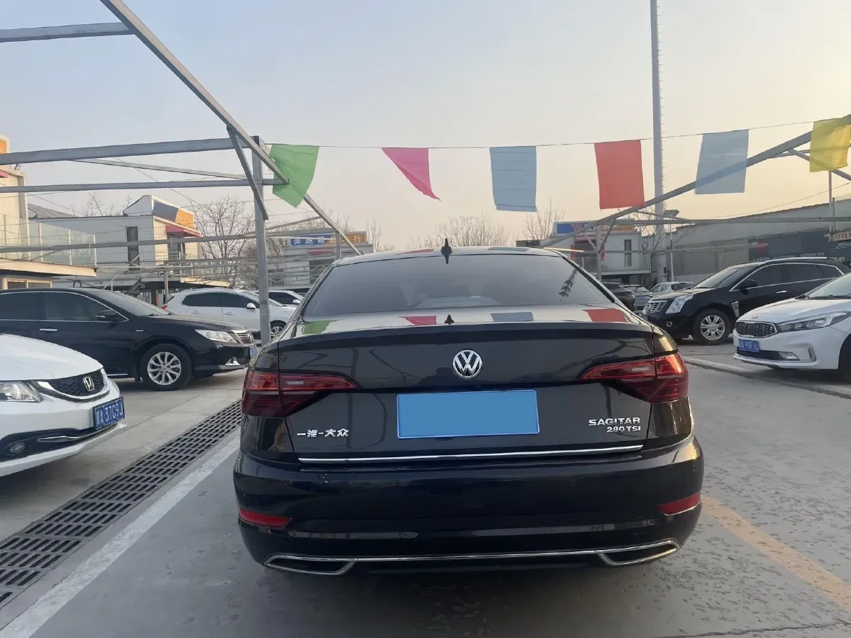 2021 Volkswagen Sagitar 1.4T 150HP L4 7DCT,autocango,china used car exporter,china ev exporter,chinese used car exporter,chinese used ev exporter