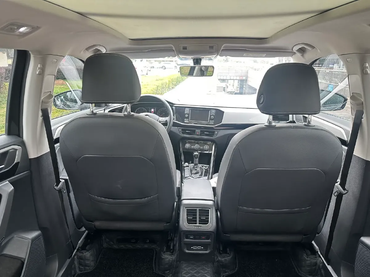 2019 Volkswagen Tharu 1.4T 150HP L4 7DCT,autocango,china used car exporter,china ev exporter,chinese used car exporter,chinese used ev exporter