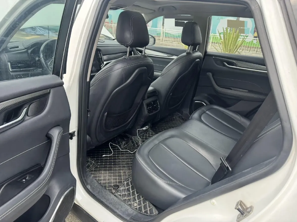 2018 Brilliance Auto V7 1.6T 204HP L4 7DCT,autocango,china used car exporter,china ev exporter,chinese used car exporter,chinese used ev exporter