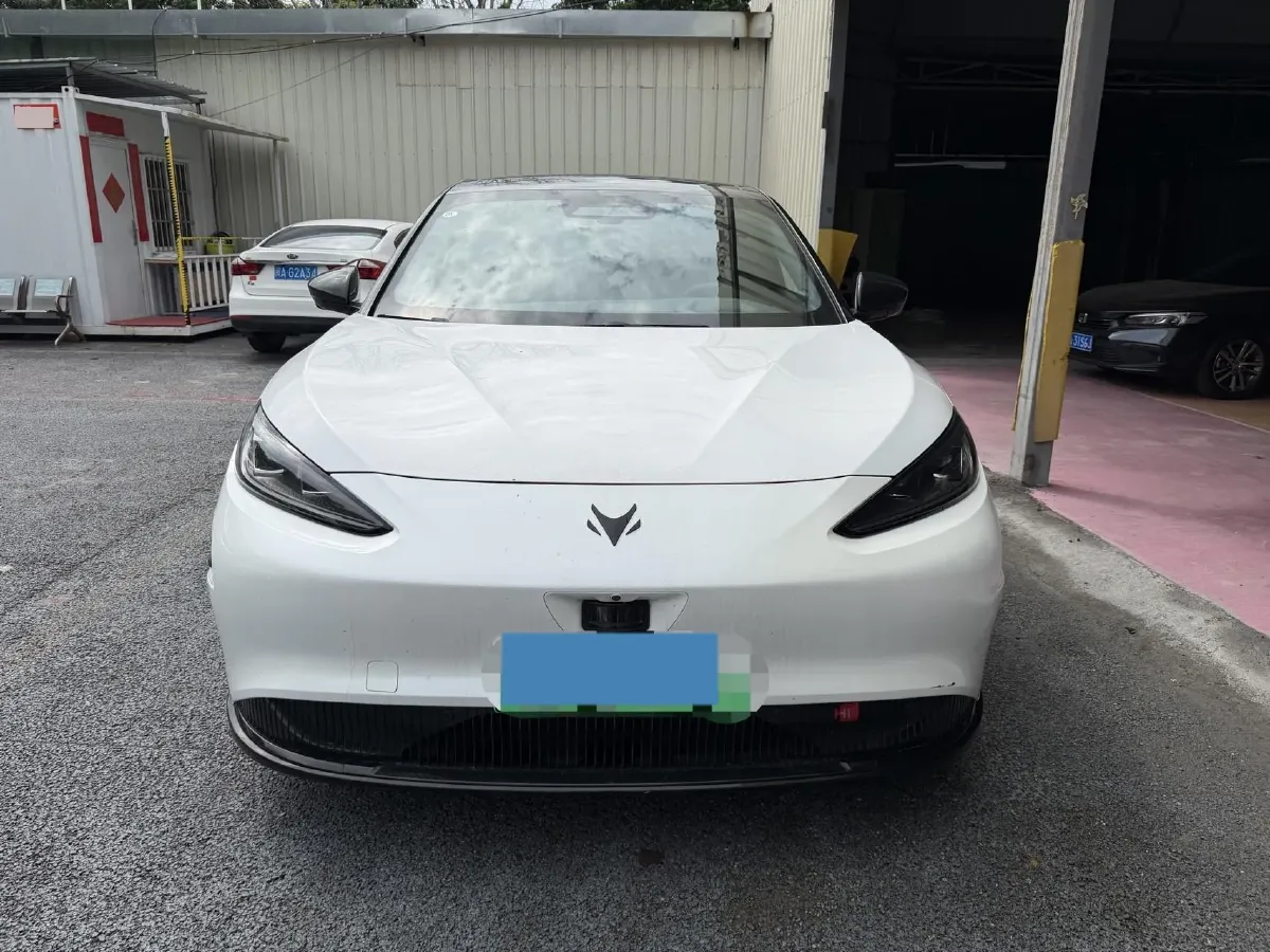 2022 ARCFOX αS BEV 74.5KWH,autocango,china used car exporter,china ev exporter,chinese used car exporter,chinese used ev exporter