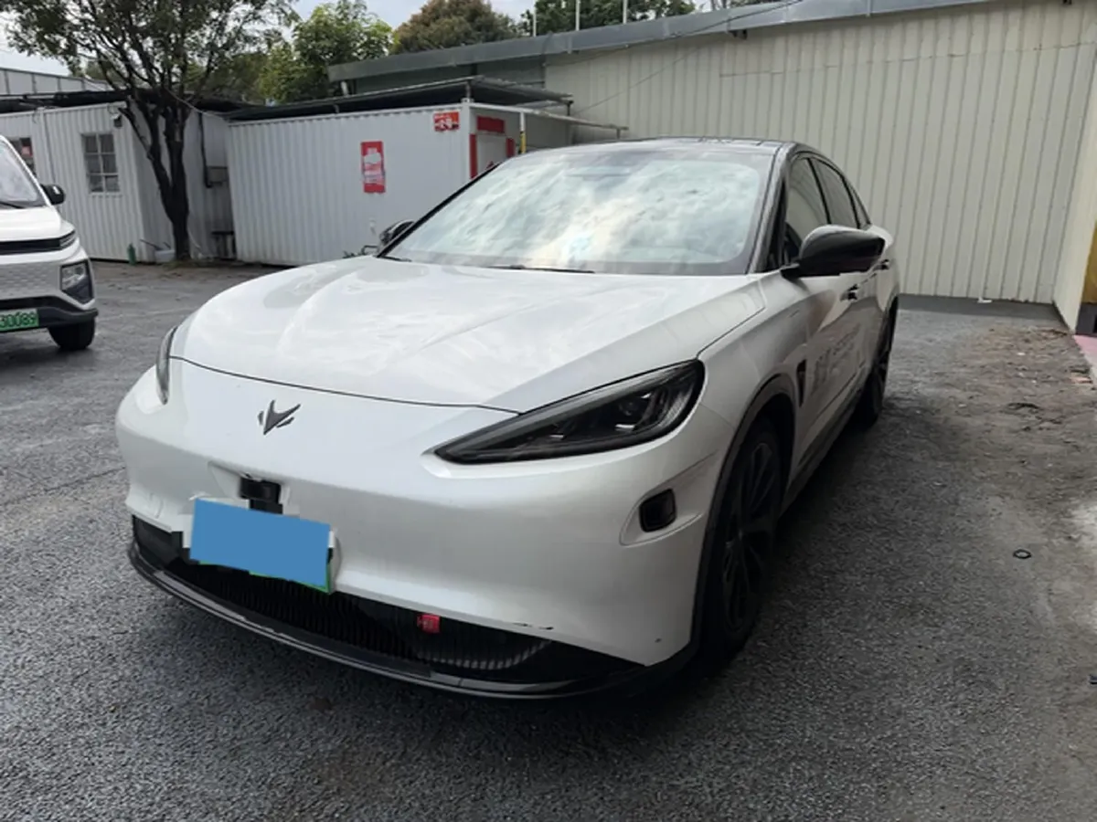 2022 ARCFOX αS BEV 74.5KWH,autocango,china used car exporter,china ev exporter,chinese used car exporter,chinese used ev exporter