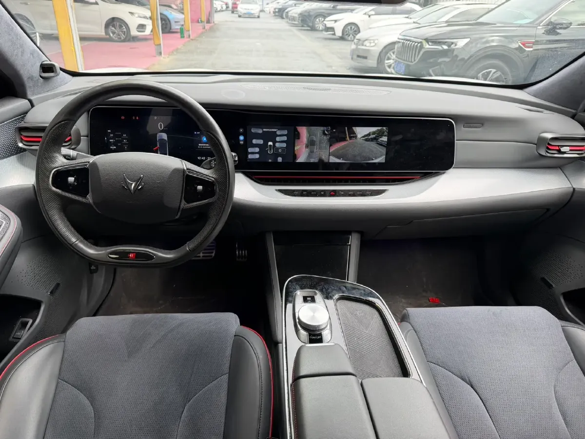 2022 ARCFOX αS BEV 74.5KWH,autocango,china used car exporter,china ev exporter,chinese used car exporter,chinese used ev exporter