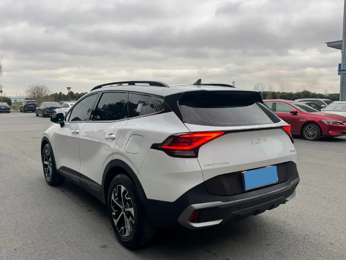 2023 Kia Sportage 1.5T 200HP L4 8AT,autocango,china used car exporter,china ev exporter,chinese used car exporter,chinese used ev exporter