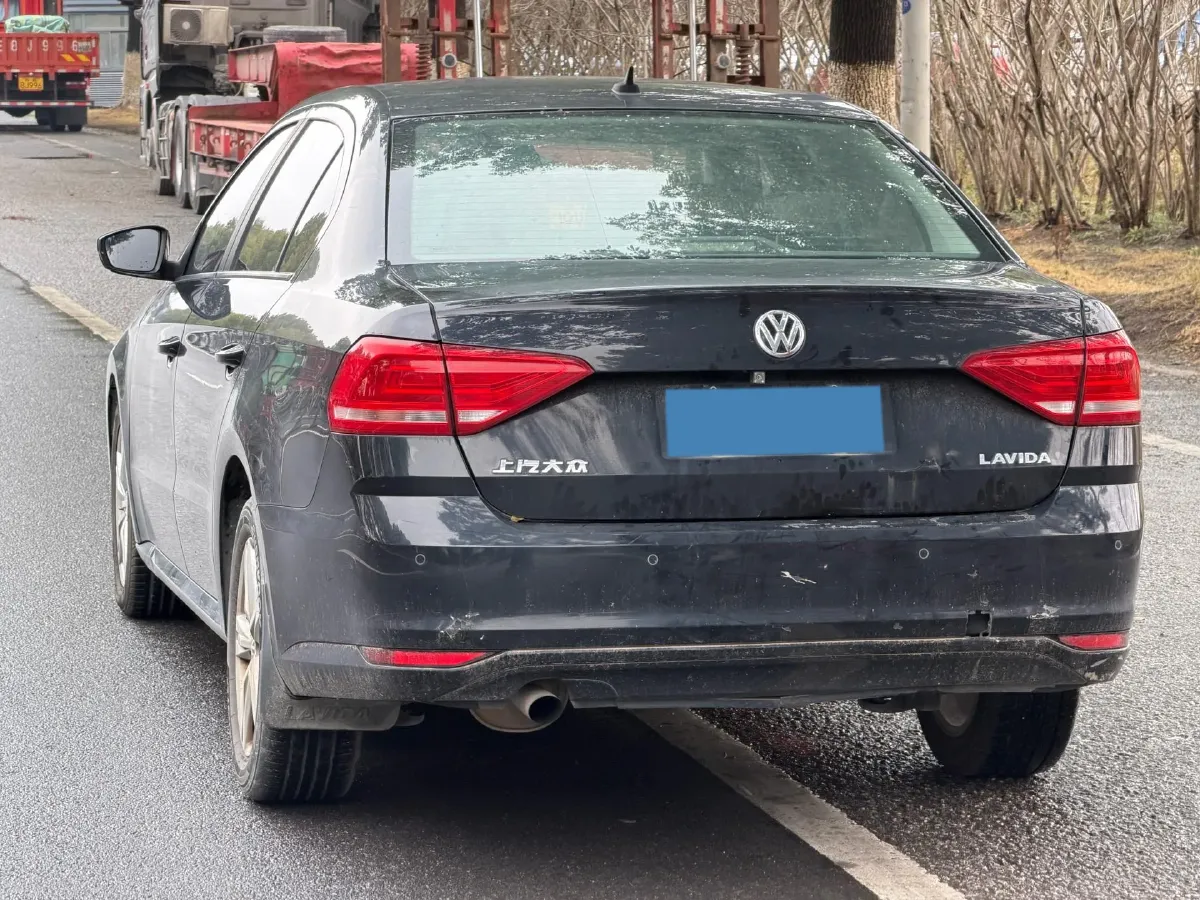 2017 Volkswagen Lavida 1.6L 110HP L4 6AT,autocango,china used car exporter,china ev exporter,chinese used car exporter,chinese used ev exporter