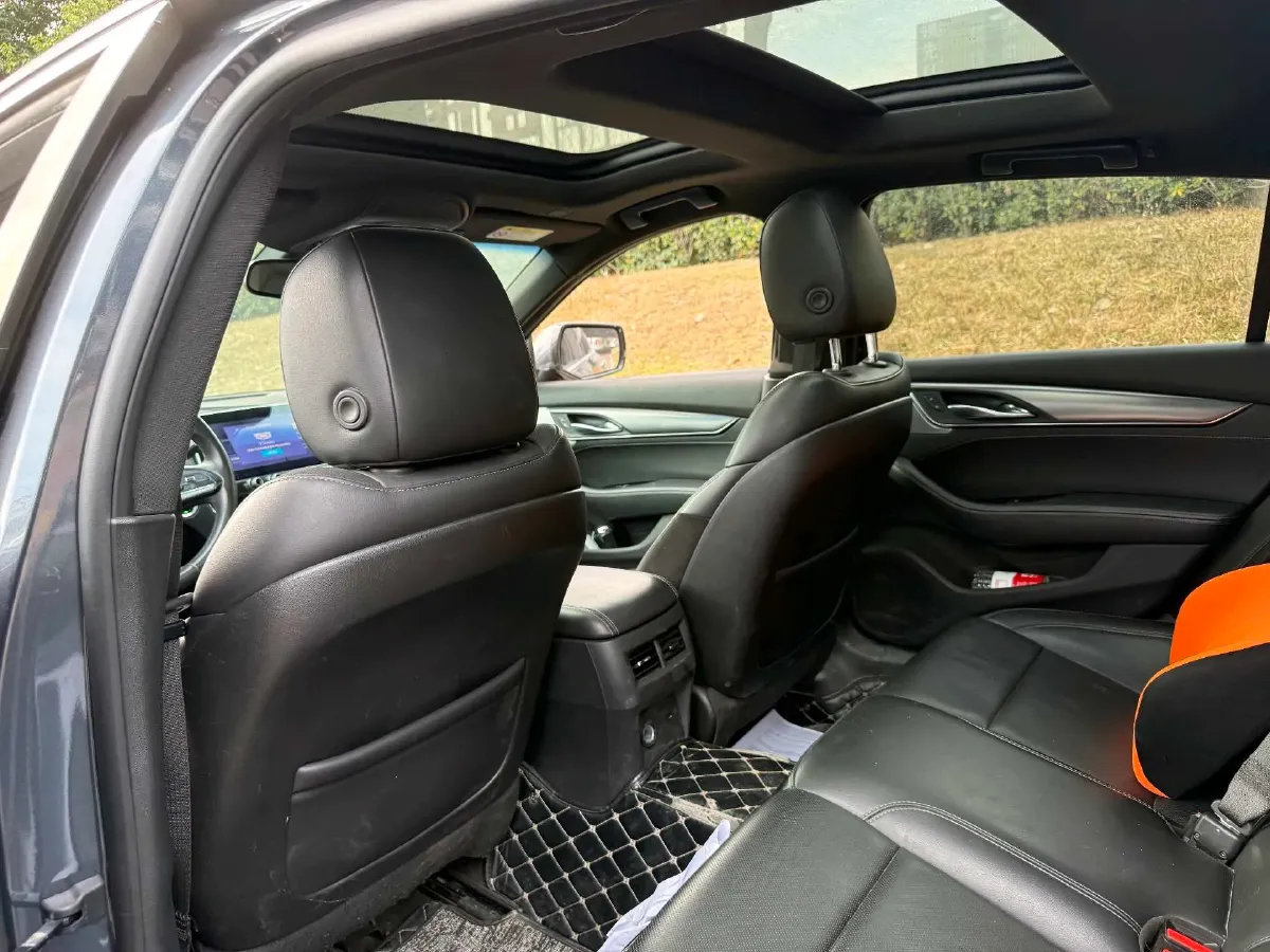 2021 Cadillac CT5 2.0T 237HP L4 10AT,autocango,china used car exporter,china ev exporter,chinese used car exporter,chinese used ev exporter