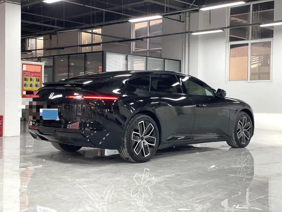 2025 Avatr 12 1.5T 156HP L4 REEV 39.05KWH,autocango,china used car exporter,china ev exporter,chinese used car exporter,chinese used ev exporter