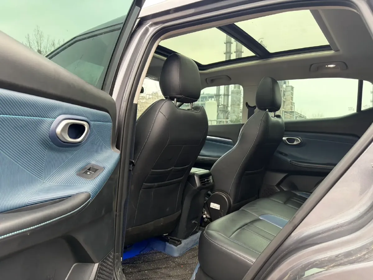 2023 GAC Trumpchi GS3 1.5T 177HP L4 7DCT,autocango,china used car exporter,china ev exporter,chinese used car exporter,chinese used ev exporter