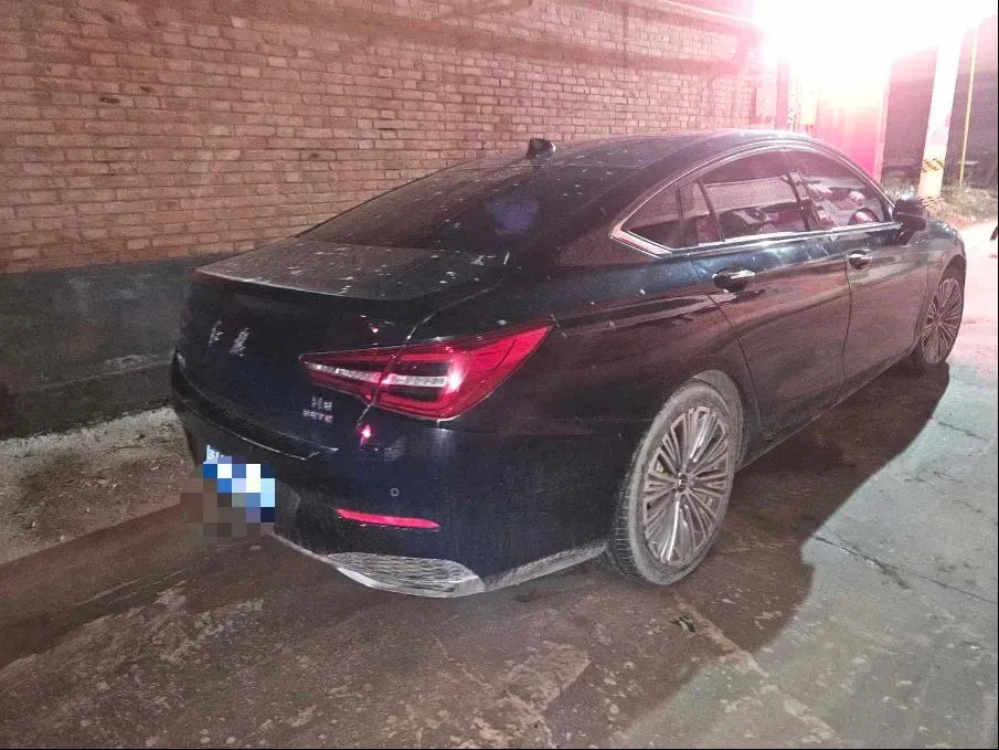 2022 HongQi H5 1.8T 197HP L4 6AT,autocango,china used car exporter,china ev exporter,chinese used car exporter,chinese used ev exporter