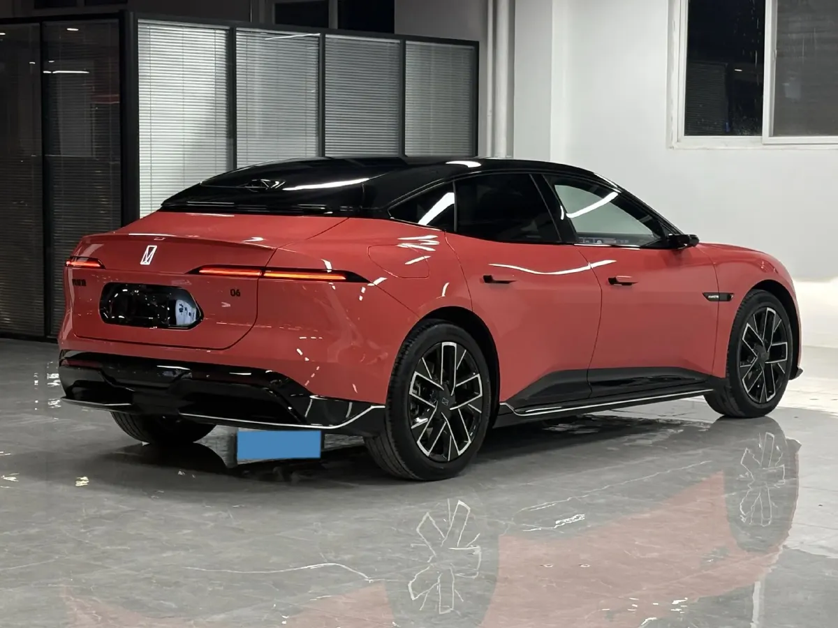 2025 Avatr 06 REEV 156HP REEV,autocango,china used car exporter,china ev exporter,chinese used car exporter,chinese used ev exporter