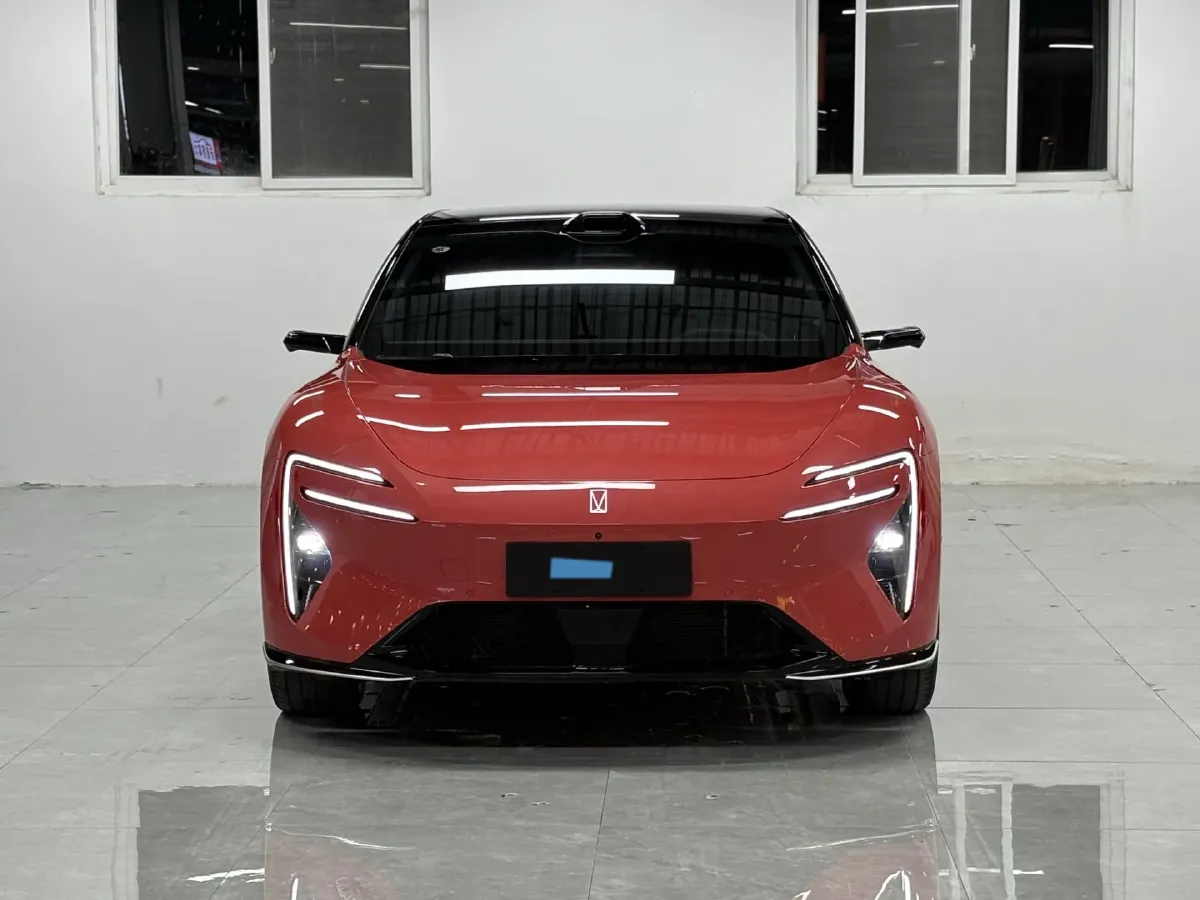 2025 Avatr 06 REEV 156HP REEV,autocango,china used car exporter,china ev exporter,chinese used car exporter,chinese used ev exporter