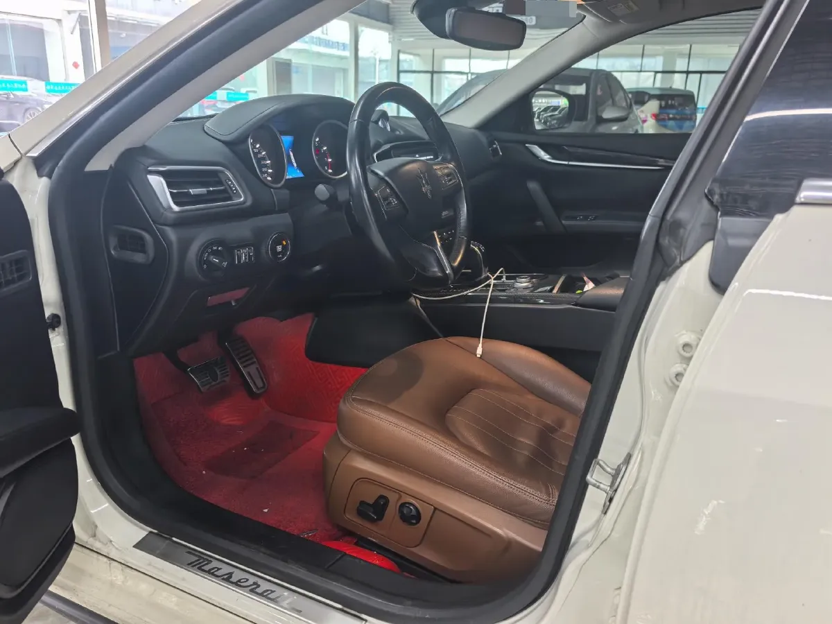 2018 Maserati Ghibli 3.0T 350HP V6 8AT,autocango,china used car exporter,china ev exporter,chinese used car exporter,chinese used ev exporter