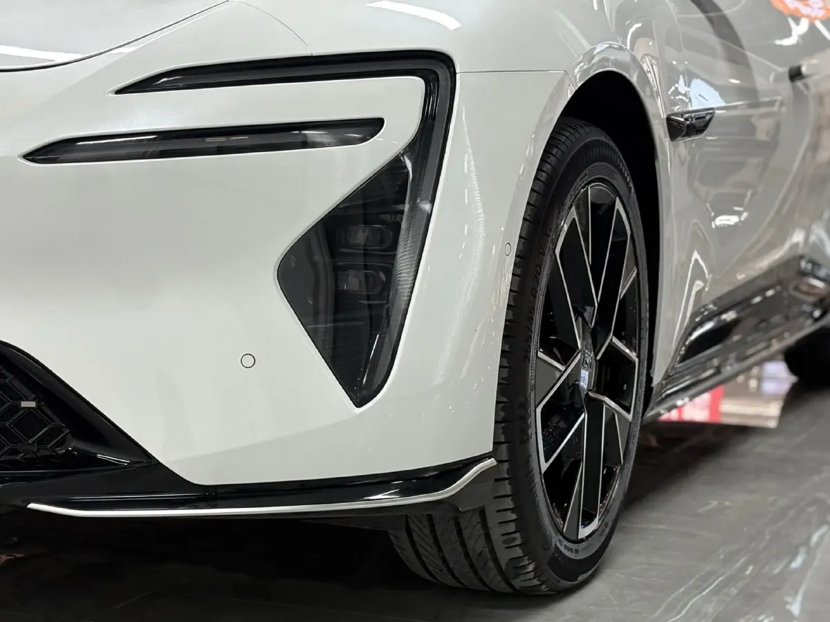 2025 Avatr 06 REEV 156HP REEV,autocango,china used car exporter,china ev exporter,chinese used car exporter,chinese used ev exporter