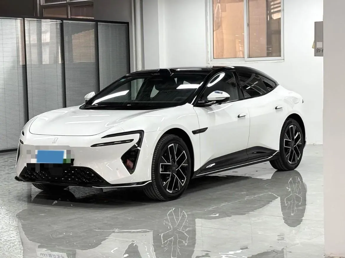 2025 Avatr 06 REEV 156HP REEV,autocango,china used car exporter,china ev exporter,chinese used car exporter,chinese used ev exporter
