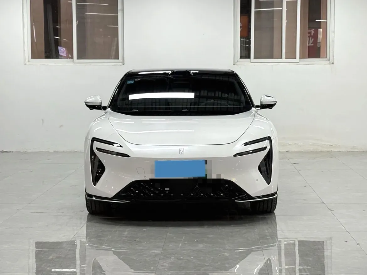 2025 Avatr 06 REEV 156HP REEV,autocango,china used car exporter,china ev exporter,chinese used car exporter,chinese used ev exporter