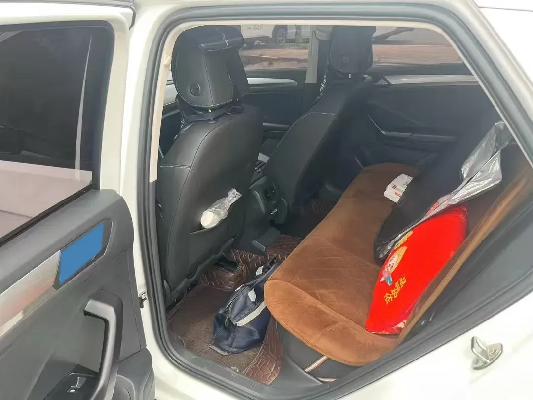 2020 Volkswagen T-Roc 1.4T 150HP L4 7DCT,autocango,china used car exporter,china ev exporter,chinese used car exporter,chinese used ev exporter